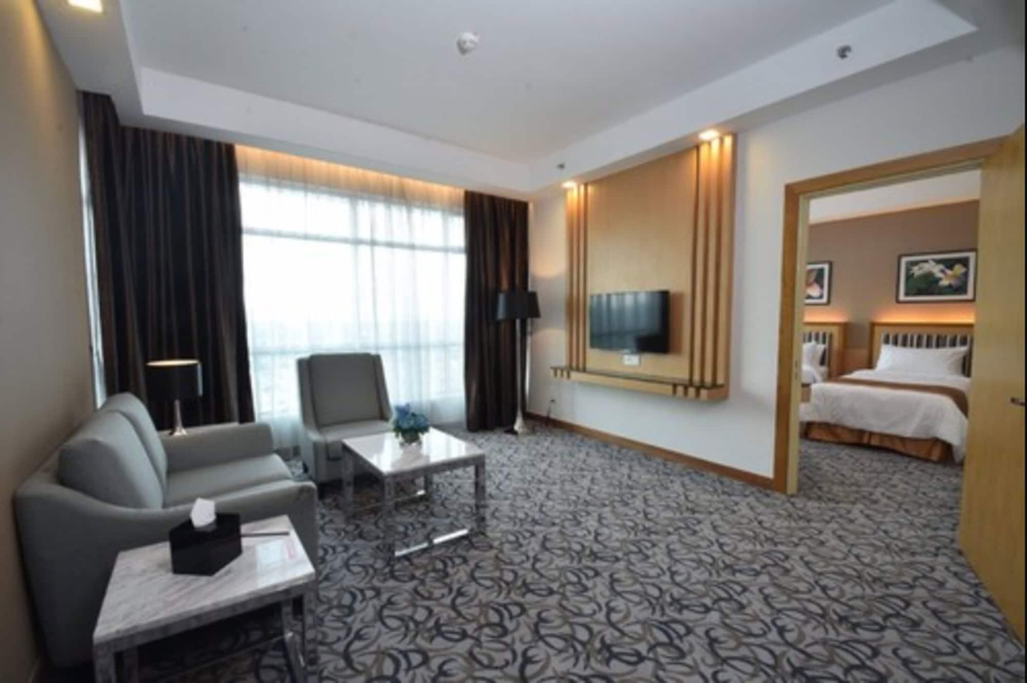 Tenera Hotel Bangi Exteriér fotografie Suite